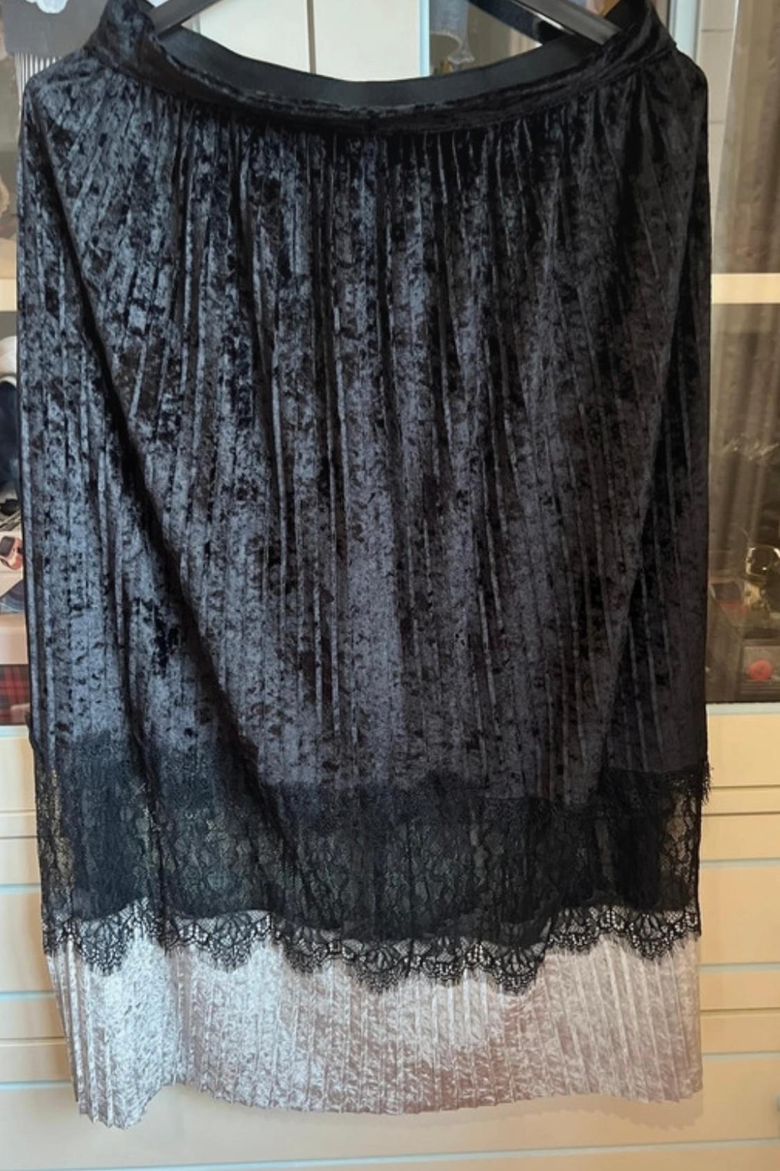 PLEATED VELVET COMBINED SKIRT