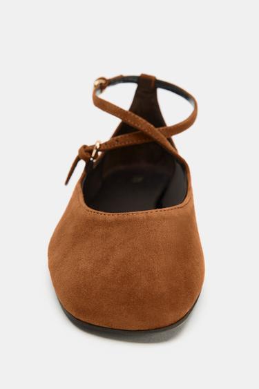 BALLERINES EN CUIR À BRIDES - Marron de Zara - Image 4