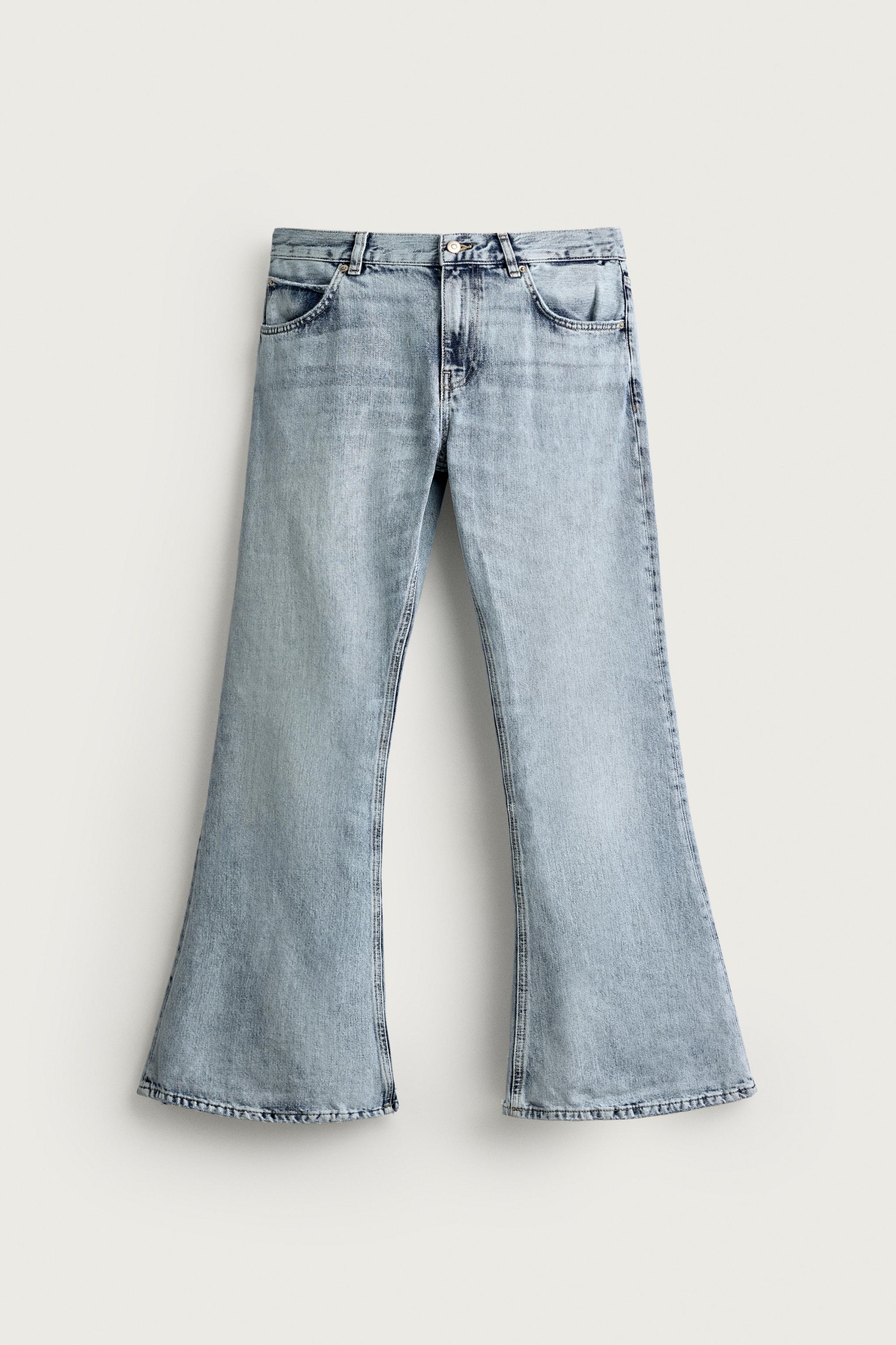 FLARE FIT JEANS — Light blue