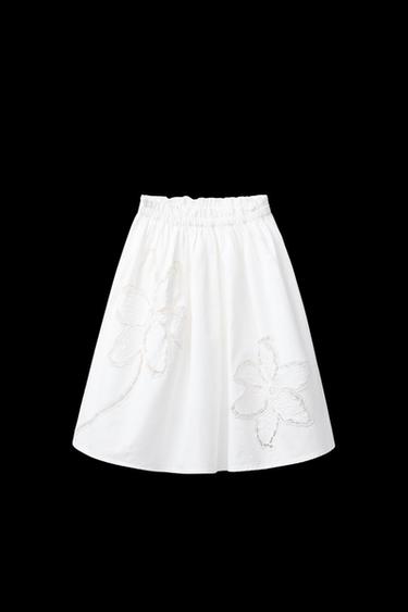 Zara EMBROIDERED FLORAL SKIRT - White - Image 0