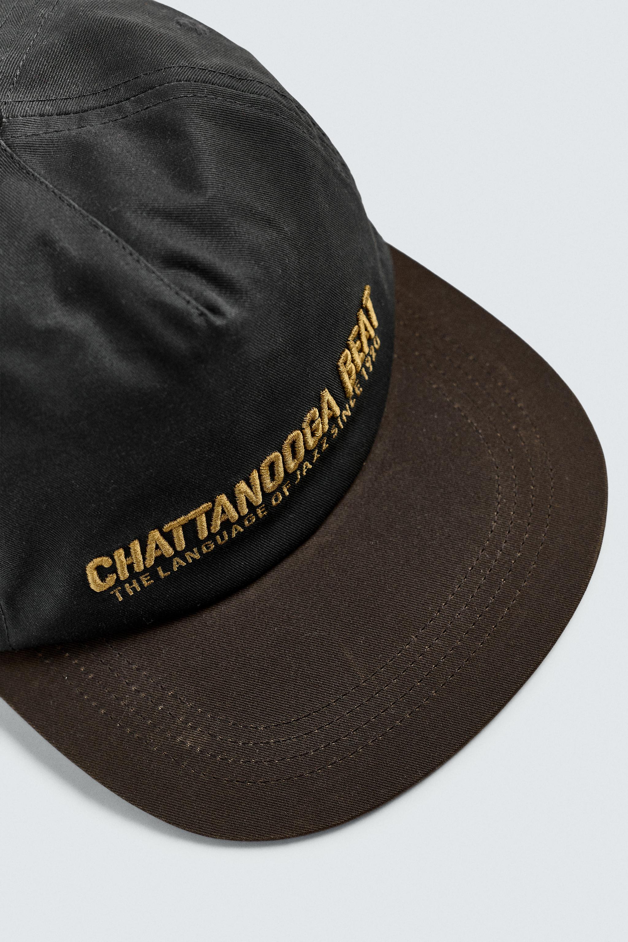 EMBROIDERED FLAT VISOR CAP