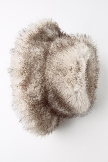 BONNET EFFET FOURRURE - Écru de Zara - Image 4