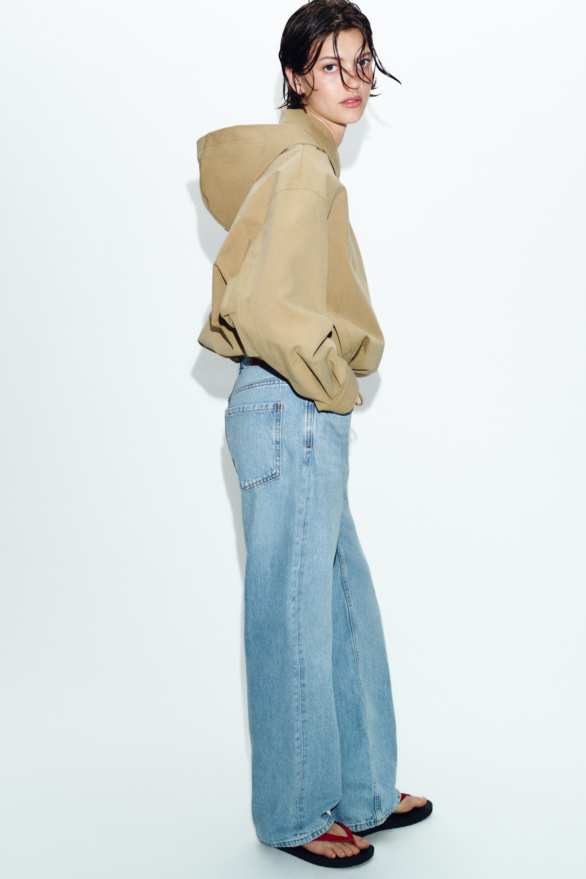 BLOUSON À CAPUCHE AMOVIBLE