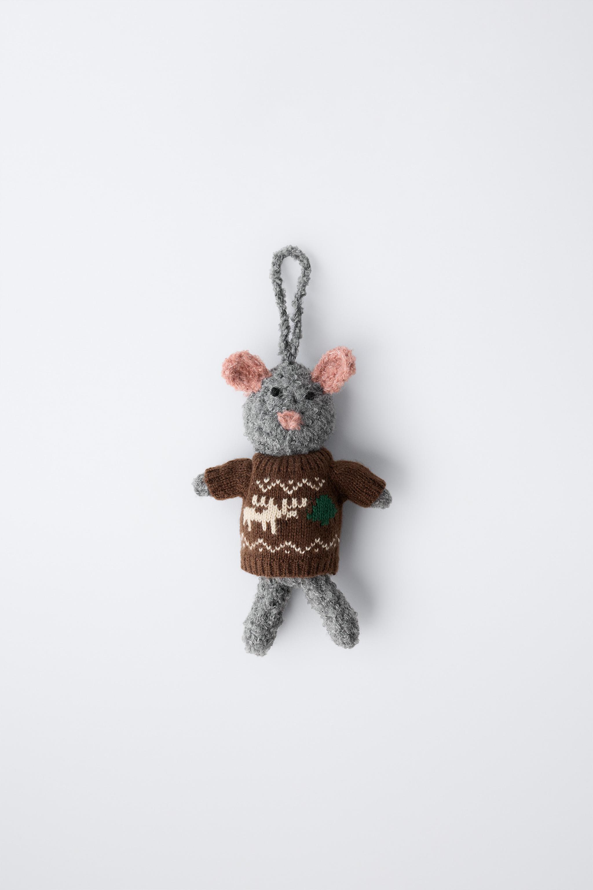 KNITTED BEAR ORNAMENT