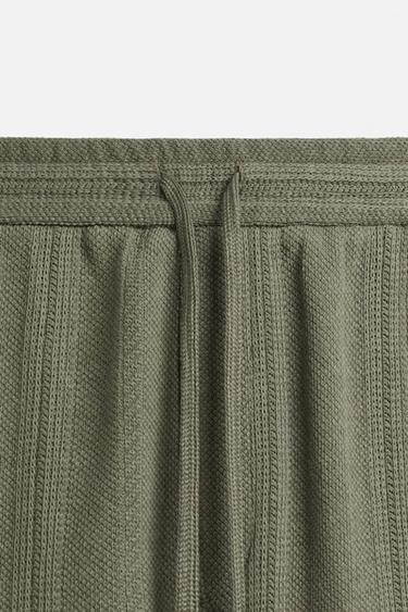 JACQUARD TEXTURED BERMUDA SHORTS - Mid-green by Zara - Image 8