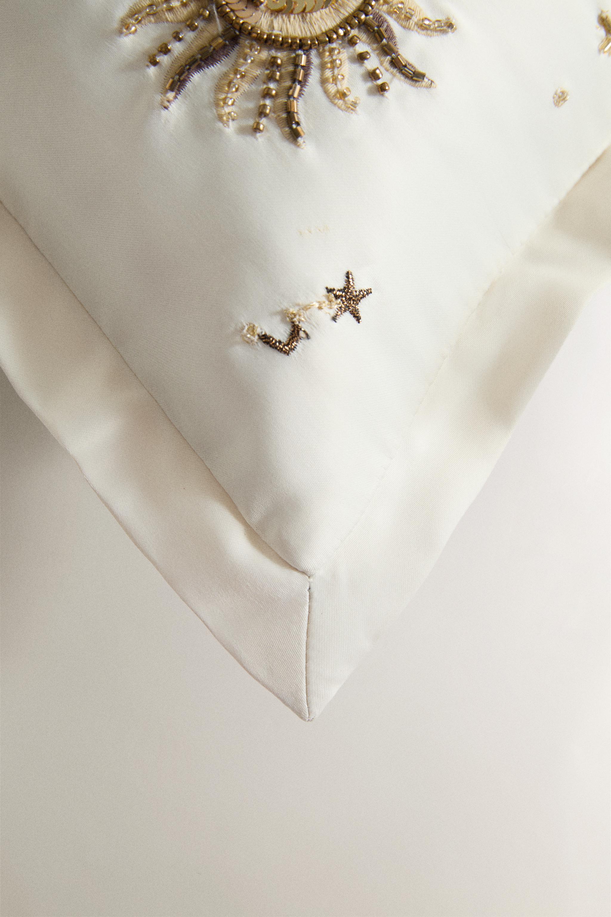 EMBROIDERED CUSHION | MARISA BERENSON — Beige