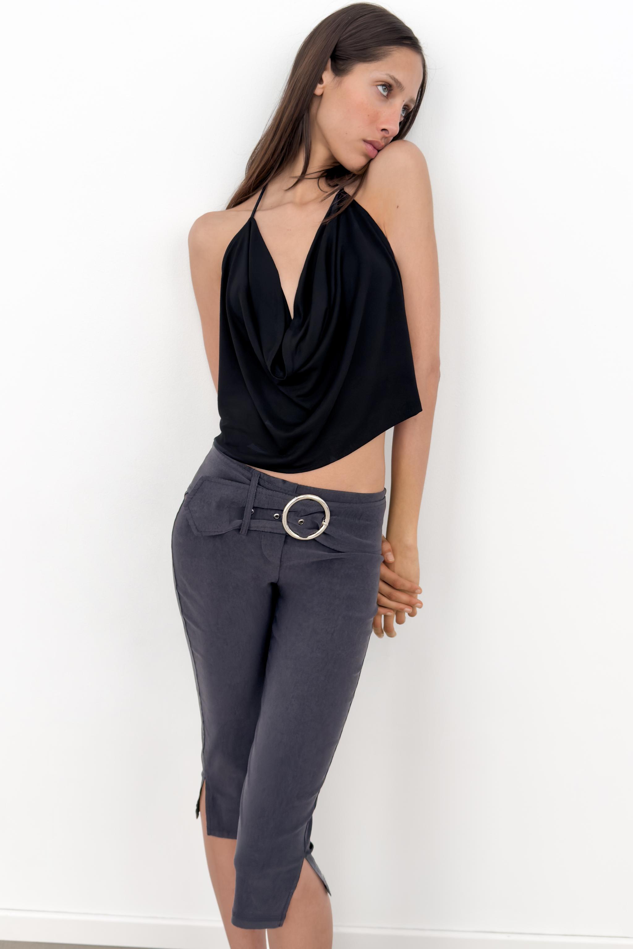PANTALON CAPRI À CEINTURE