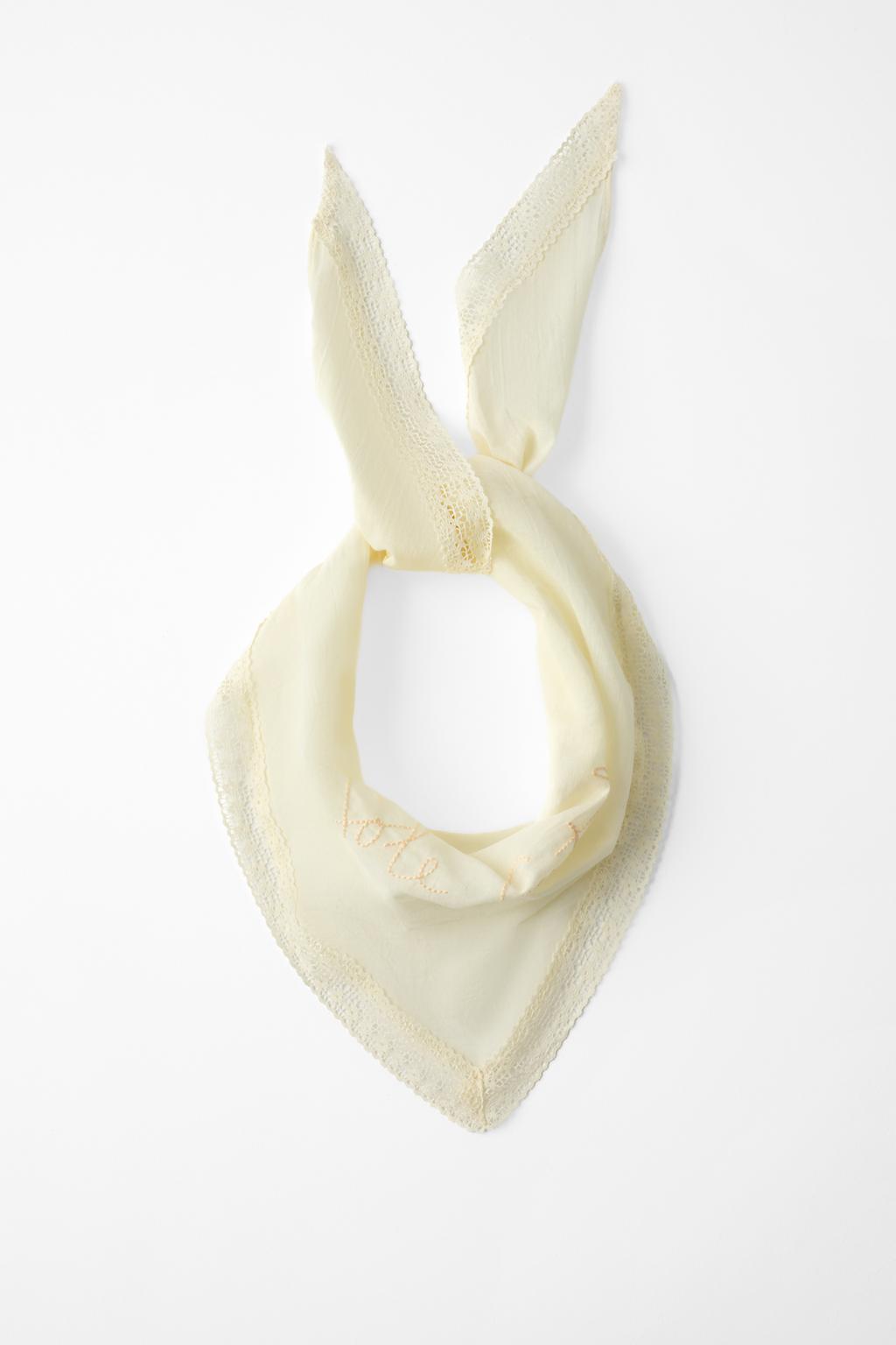 EMBROIDERED LACE BANDANA
