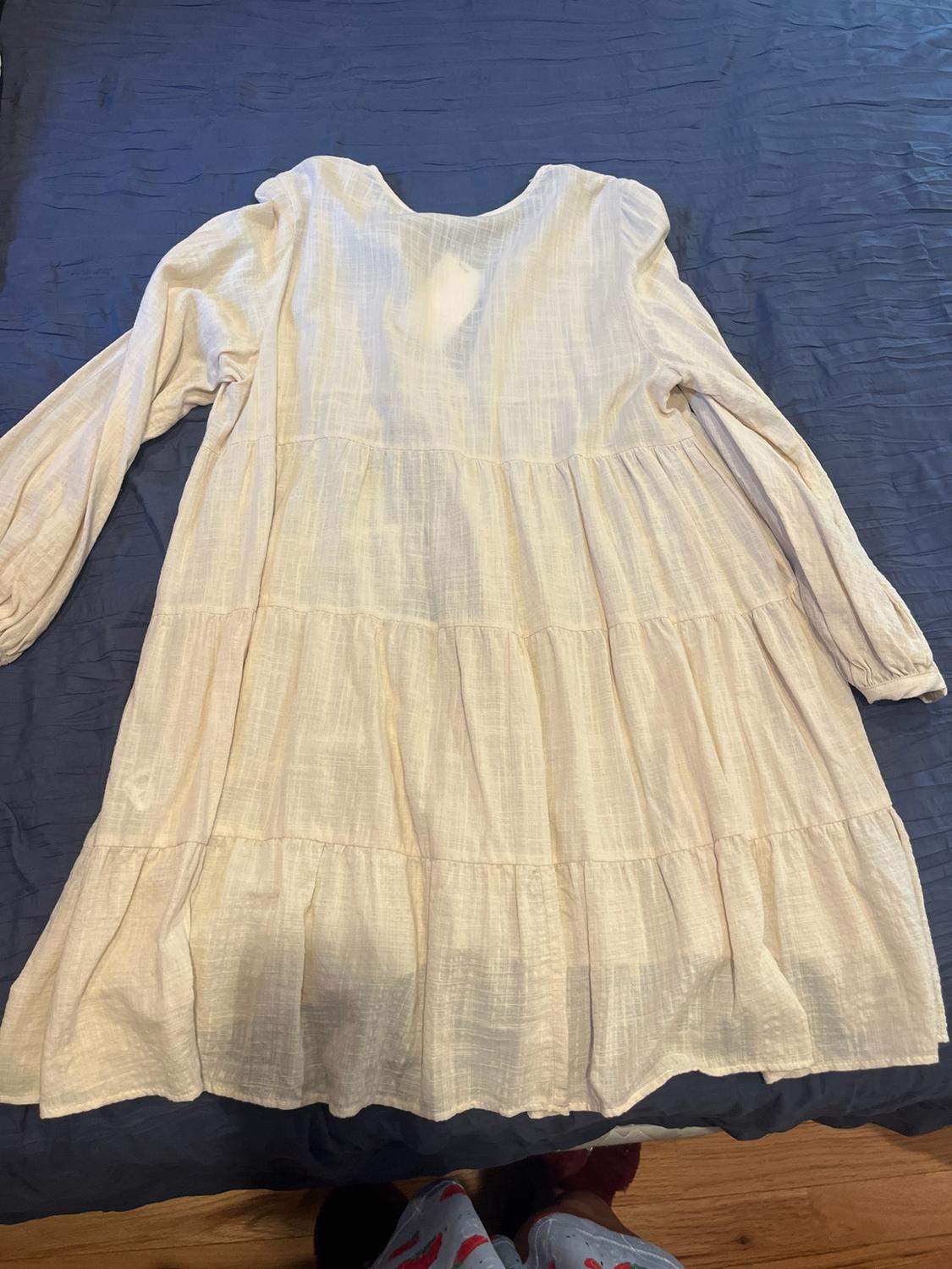 VESTIDO MINI BORDADOS PANELES - Image 3