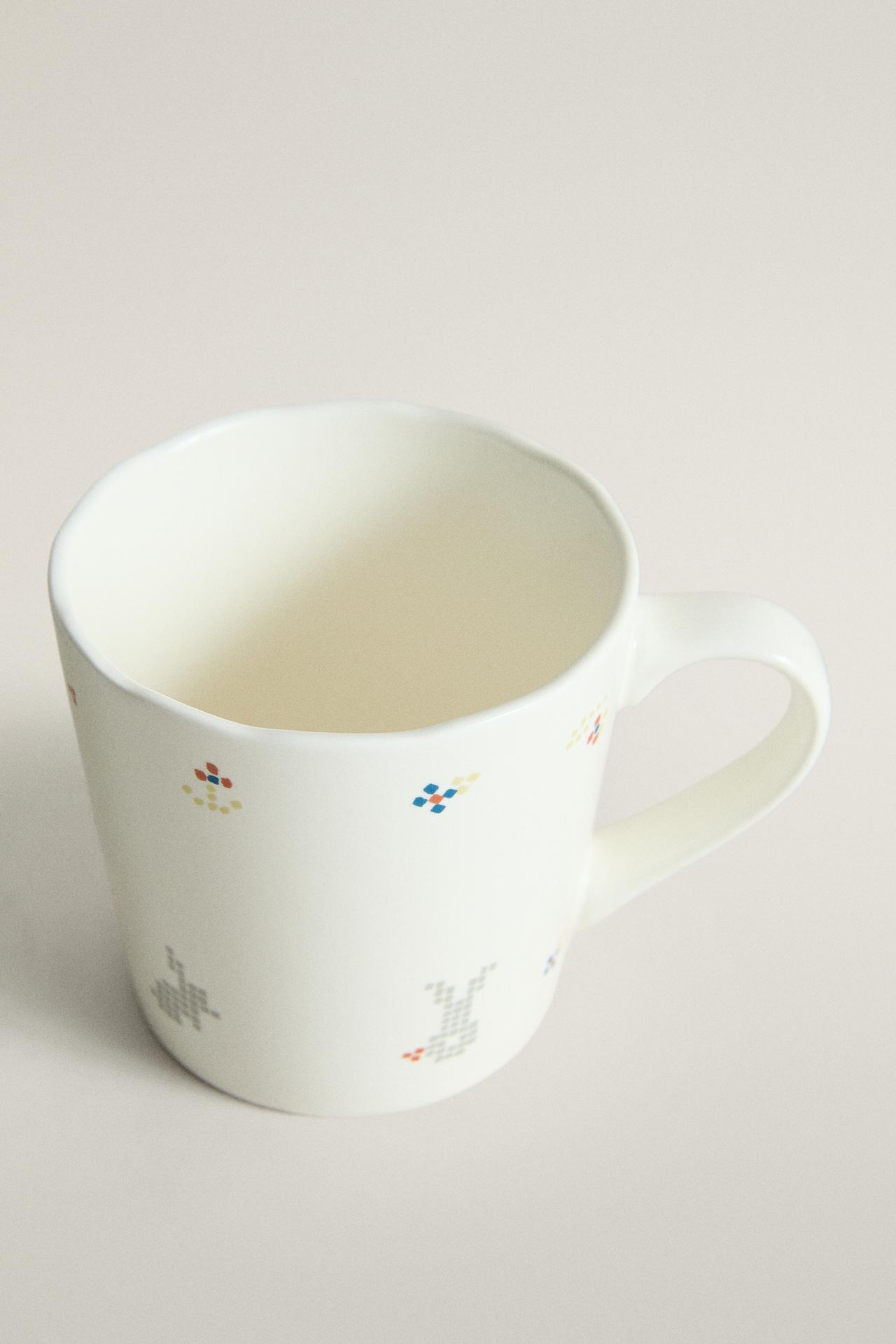 CHILDREN'S PORCELAIN MUG WITH RABBITS — Multicoloured