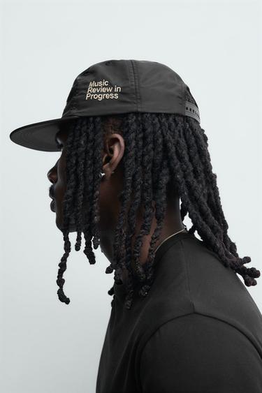 EMBROIDERED FLAT PEAK CAP - Black by Zara - Image 1