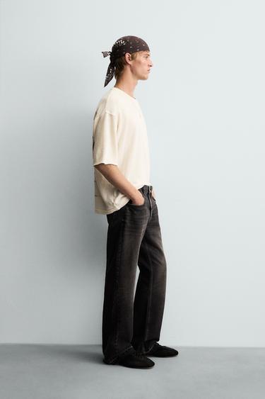 T-SHIRT EN MAILLE IMPRIMÉ DÉLAVÉ - Écru de Zara - Image 3