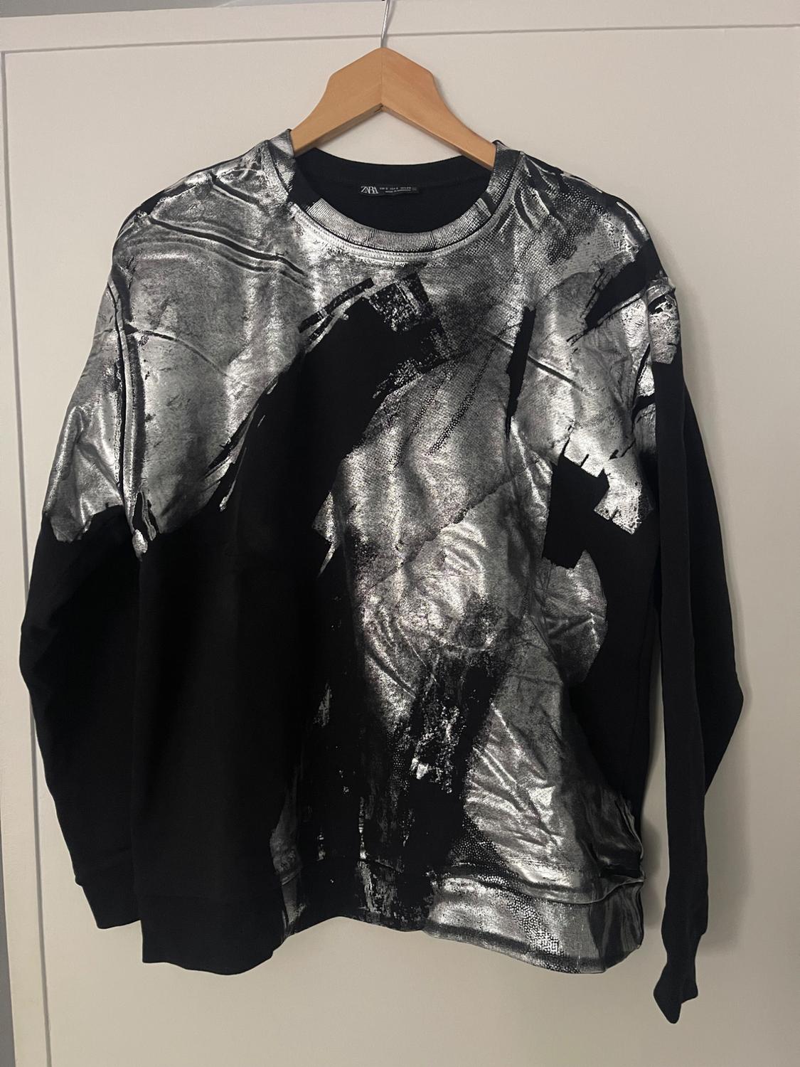 FOIL OVERSIZE SWEATSHIRT