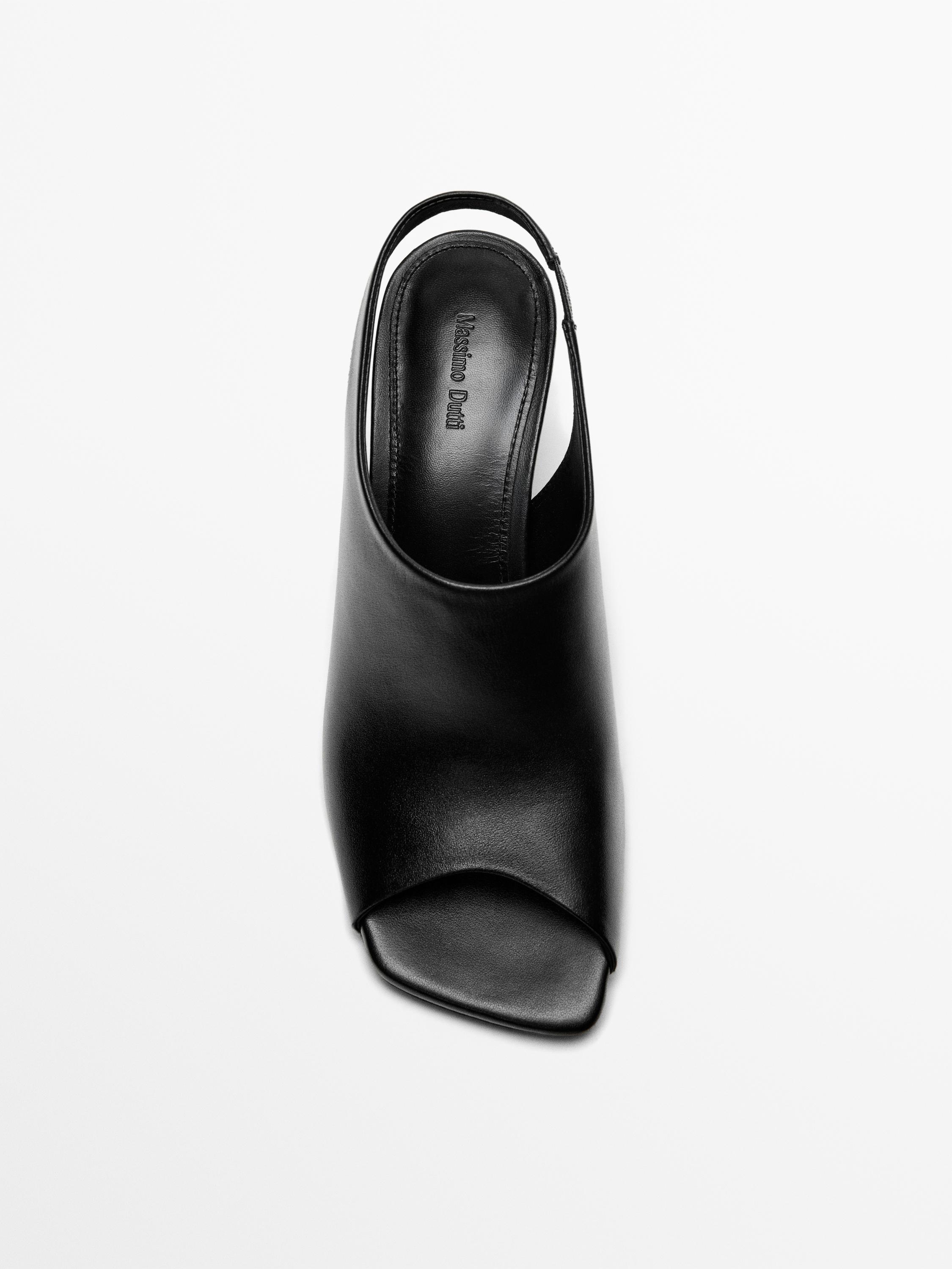 Sandale cuir talon large