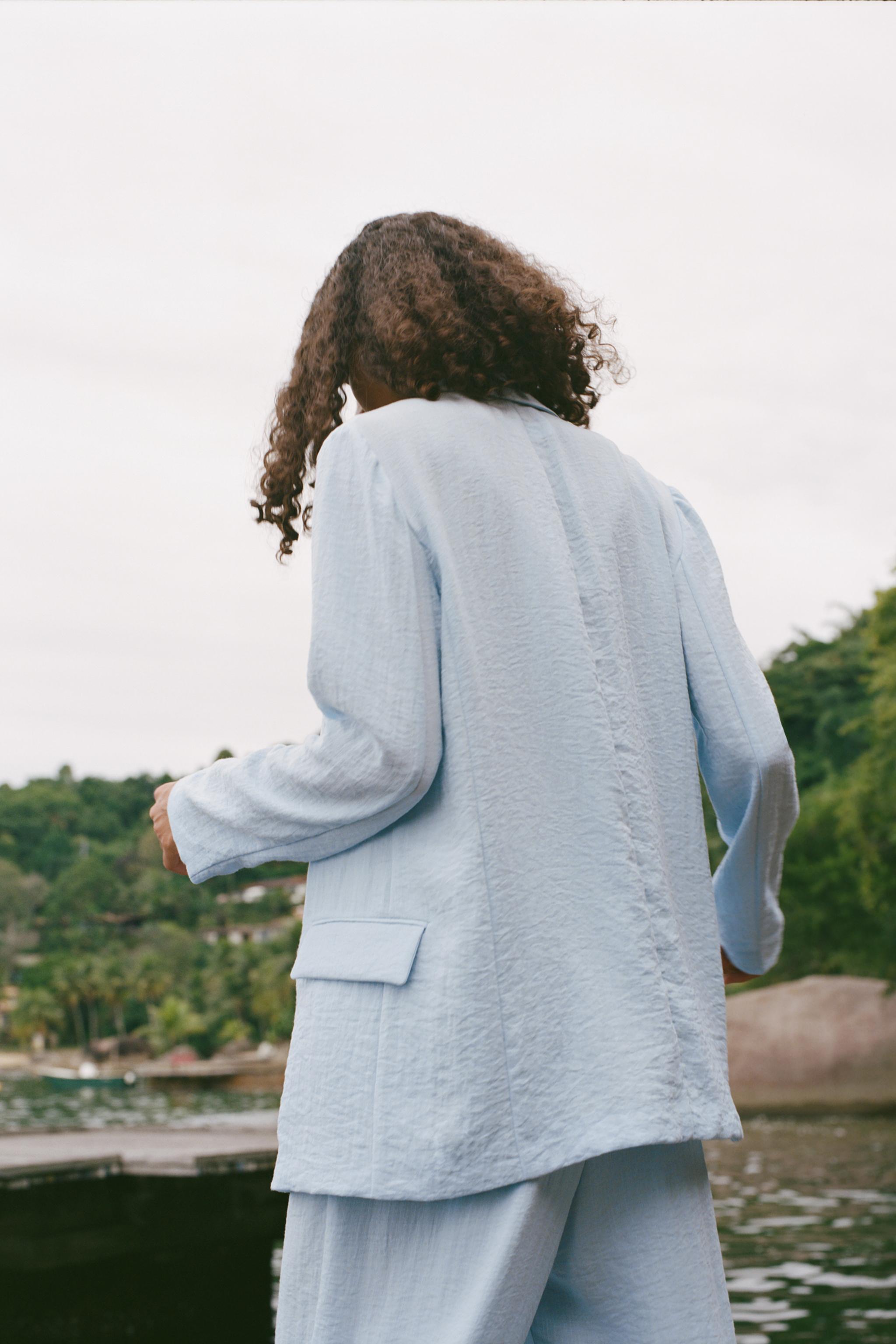 【ZARA】しわ加工オープンブレザー ライトブルー | 3253/741/406 OPEN WRINKLE-EFFECT BLAZER - Light blue | ZARA United States