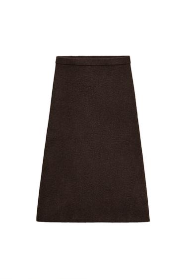 تنورة ميدي محاكة - بني الخاص بـ Zara