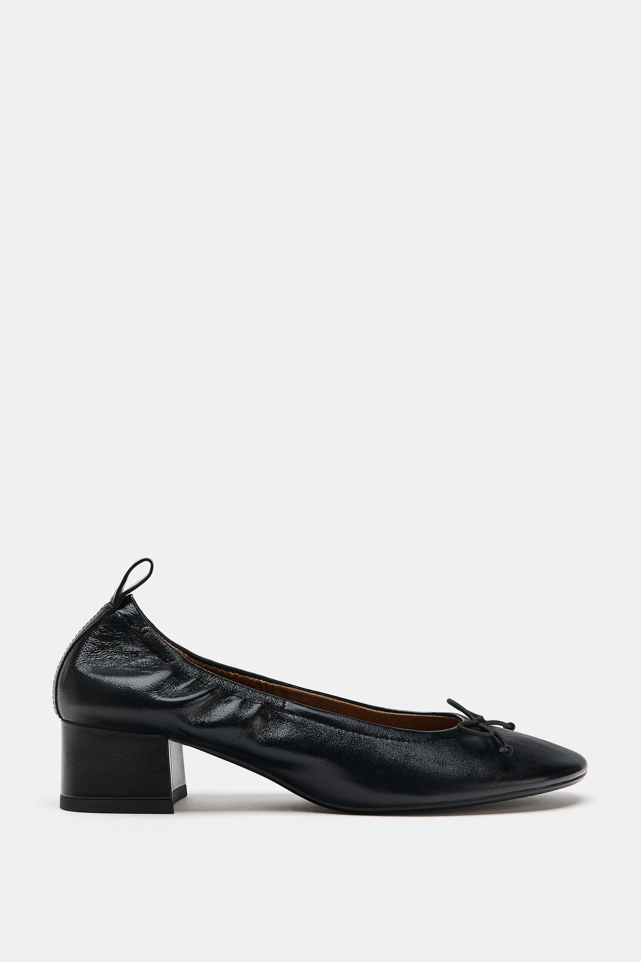 LEATHER BOW HEELED BALLET FLATS