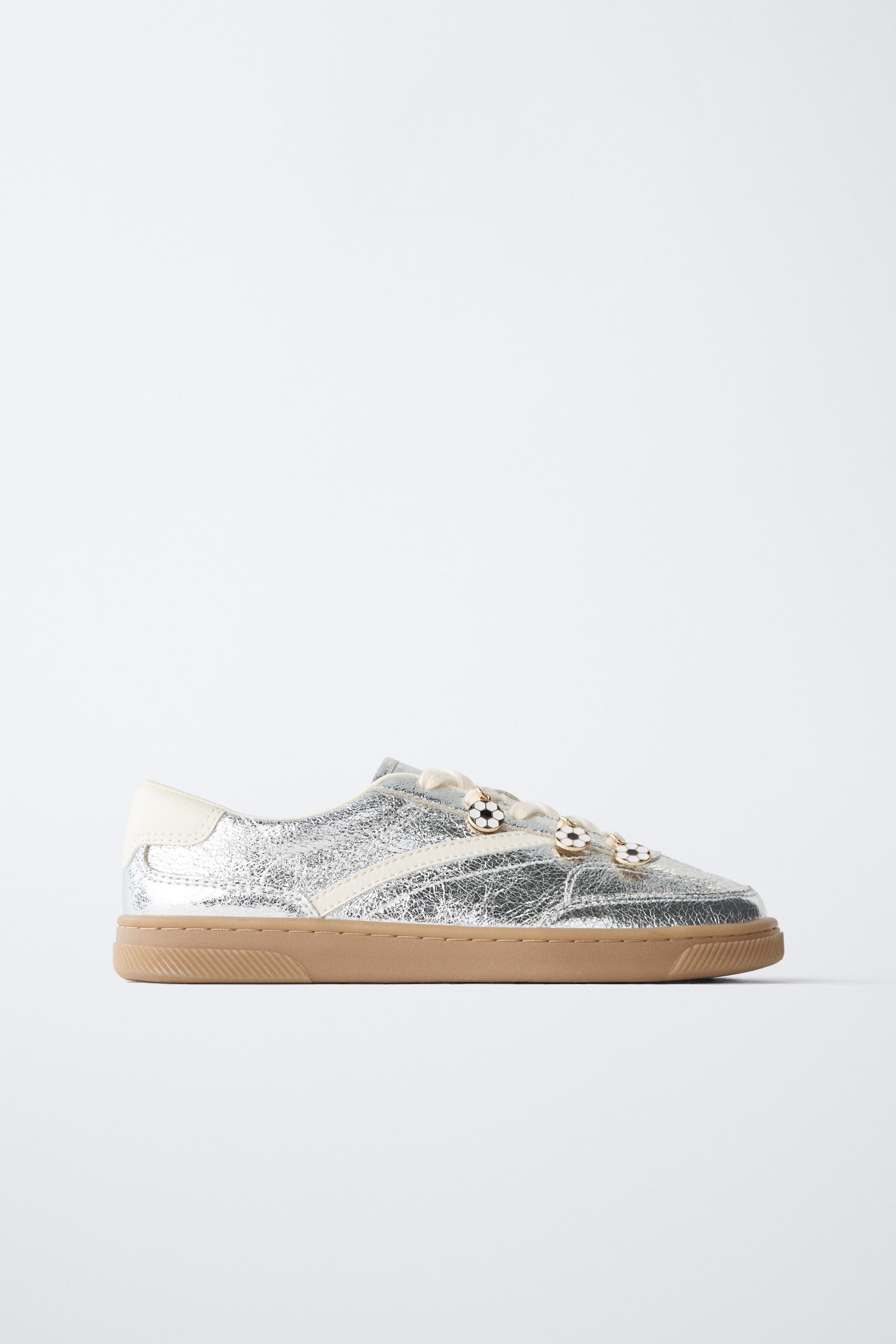 METALLIC SNEAKERS — Silver