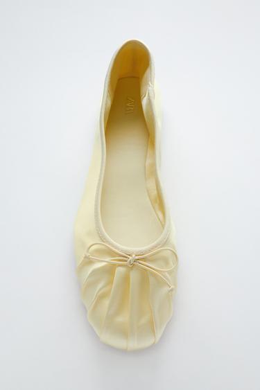 SATIN BALLET FLATS WITH BOW - Yellow by Zara