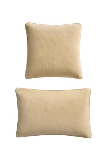 VELVET CUSHION COVER - Vanilla by Zara