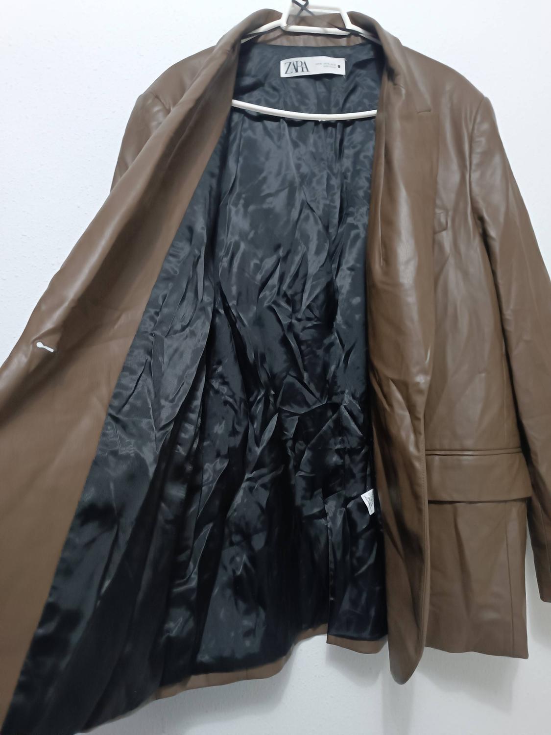 FAUX LEATHER BLAZER WITH POCKETS - Image 4