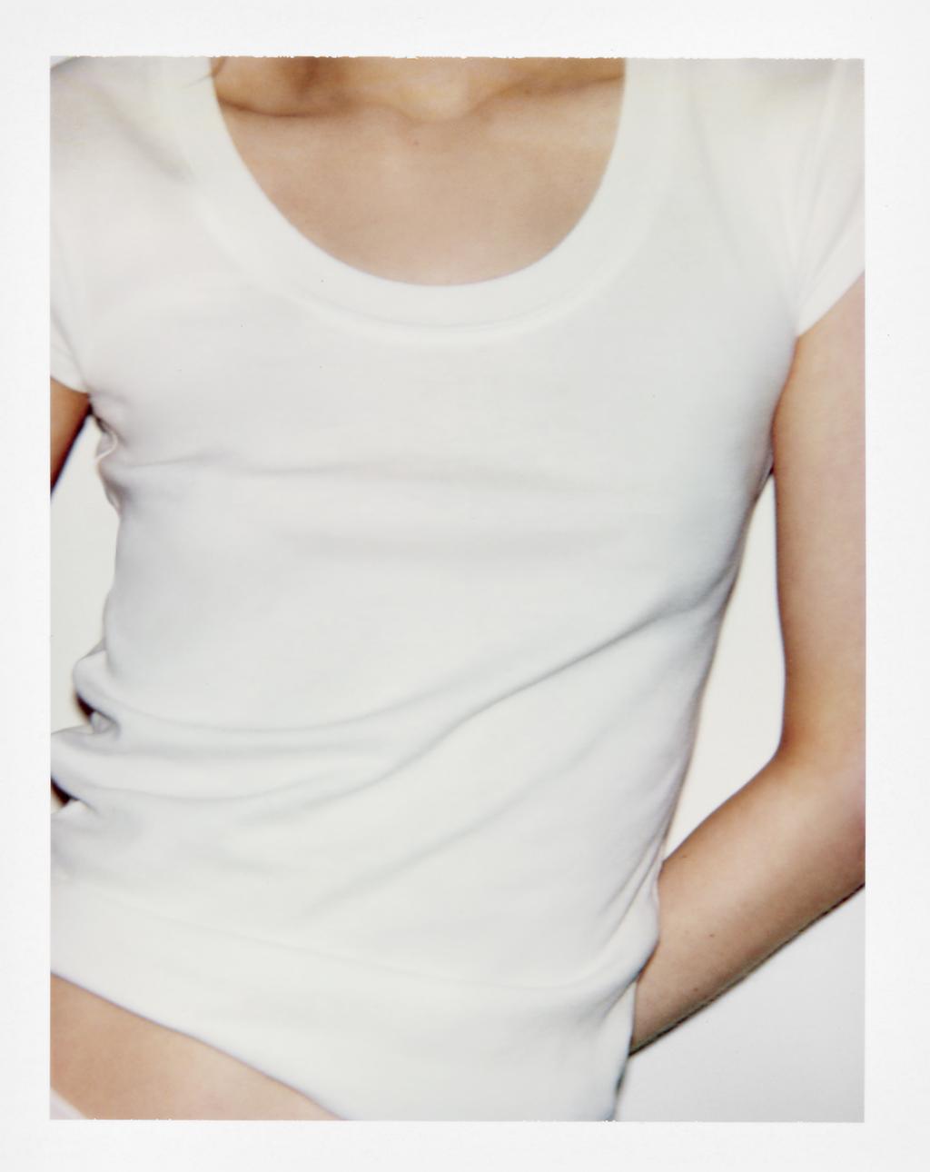 SHORT SLEEVE T-SHIRT - image 3