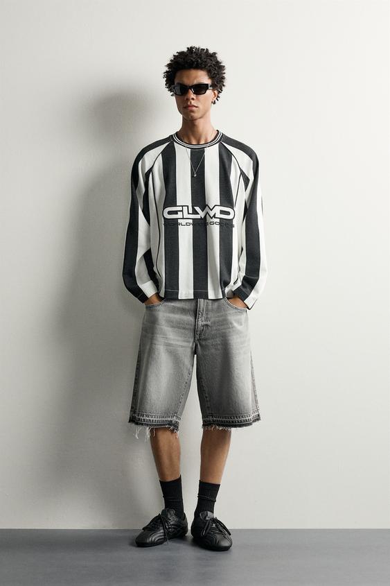 CAMISETA ESTRUCTURA JACQUARD RAYAS - Blanco / Negro de Zara - Imagen 0