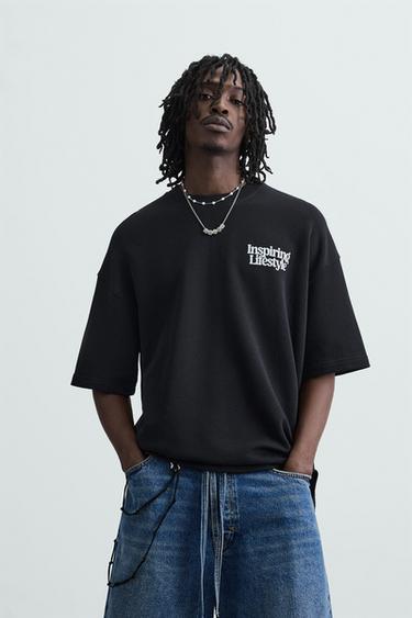 SUDADERA GRÁFICOS ESTAMPADOS - Negro de Zara