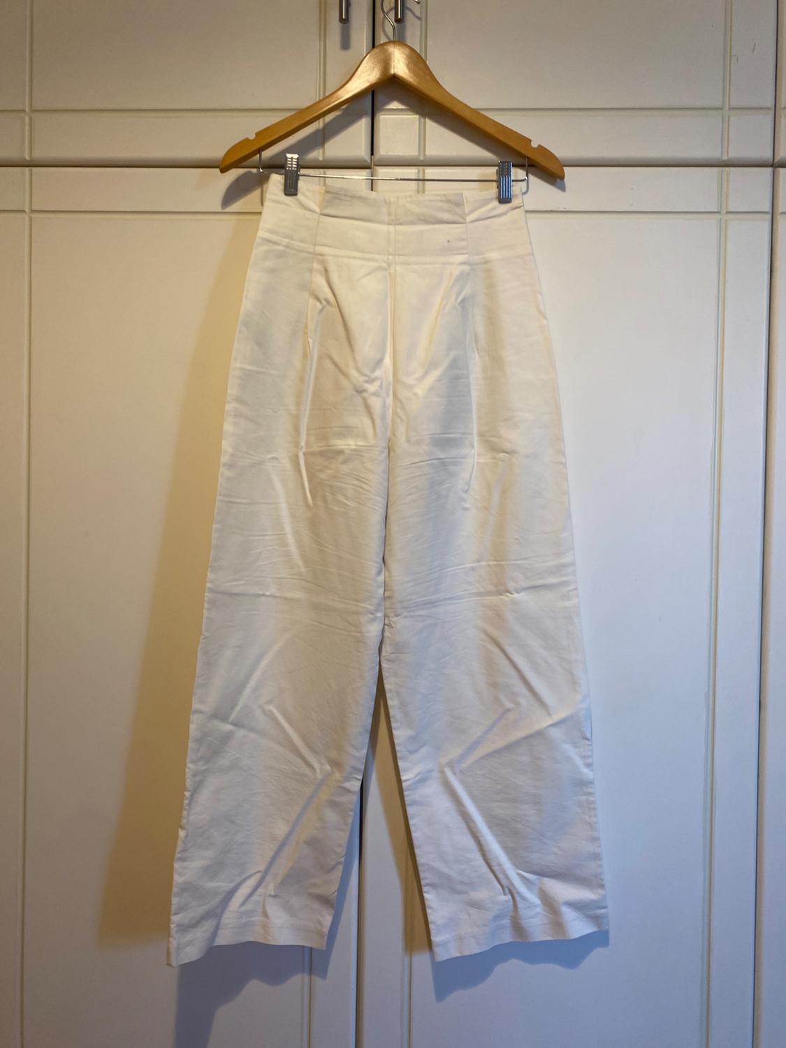 PAPERBAG TROUSERS WITH BELT LOOPS - Image 3