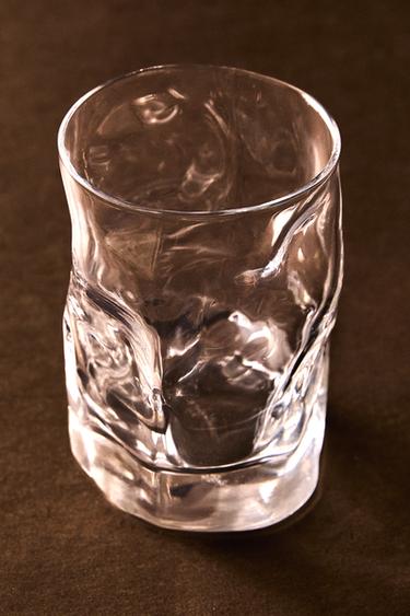 VERRE EN VERRE RECYCLABLE ONDULATIONS - 990 de Zara - Image 5