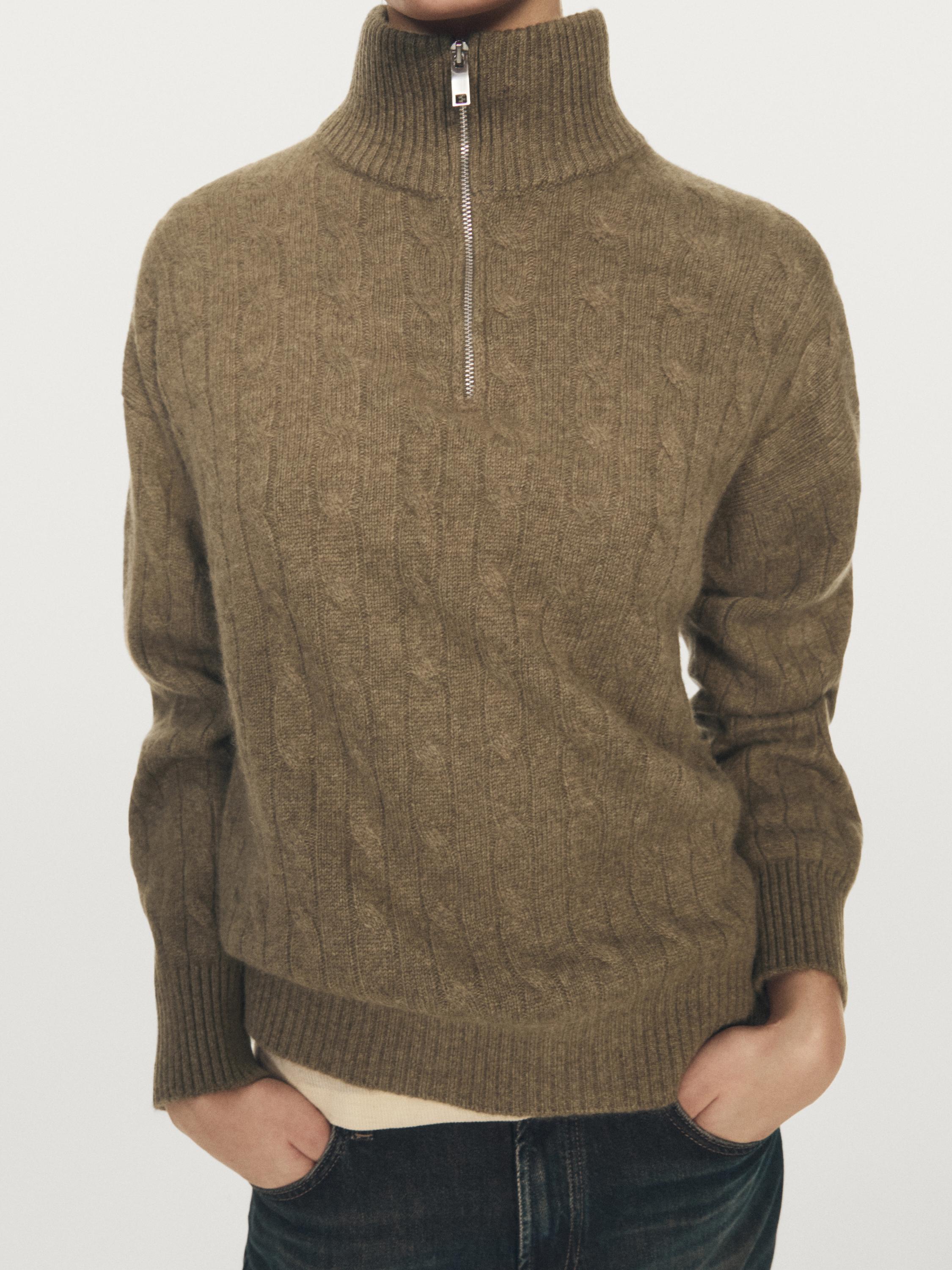 100% cashmere high neck sweater with zip