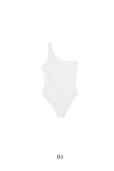 Bañador asimétrico textura - Blanco roto de Zara