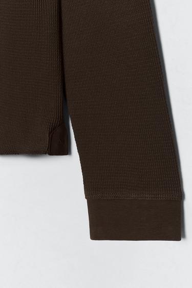 T-SHIRT COL TUNISIEN WAFFLE SOSHIOTSUKI x ZARA - Marron de Zara - Image 6