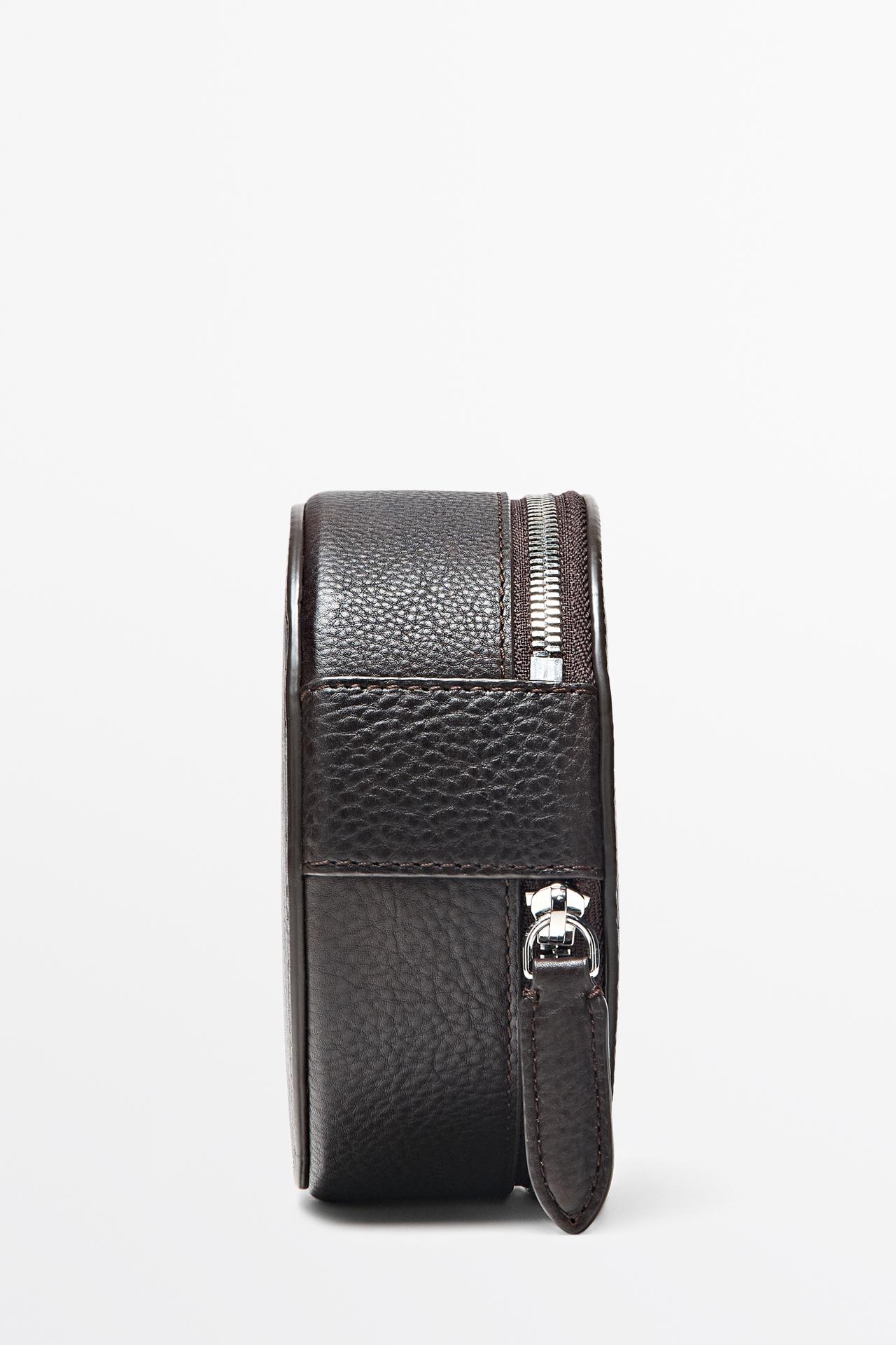 Round nappa leather coin purse — Brown