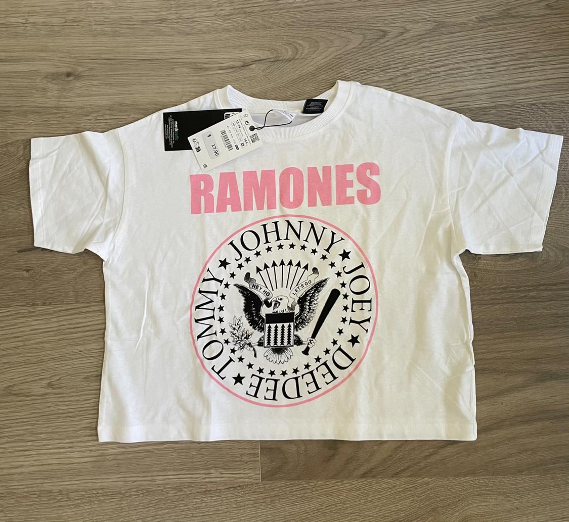 RAMONES ® T-SHIRT