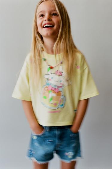 Zaras T-SHIRT MED CINNAMOROLL © SANRIO-TRYCK - Lime