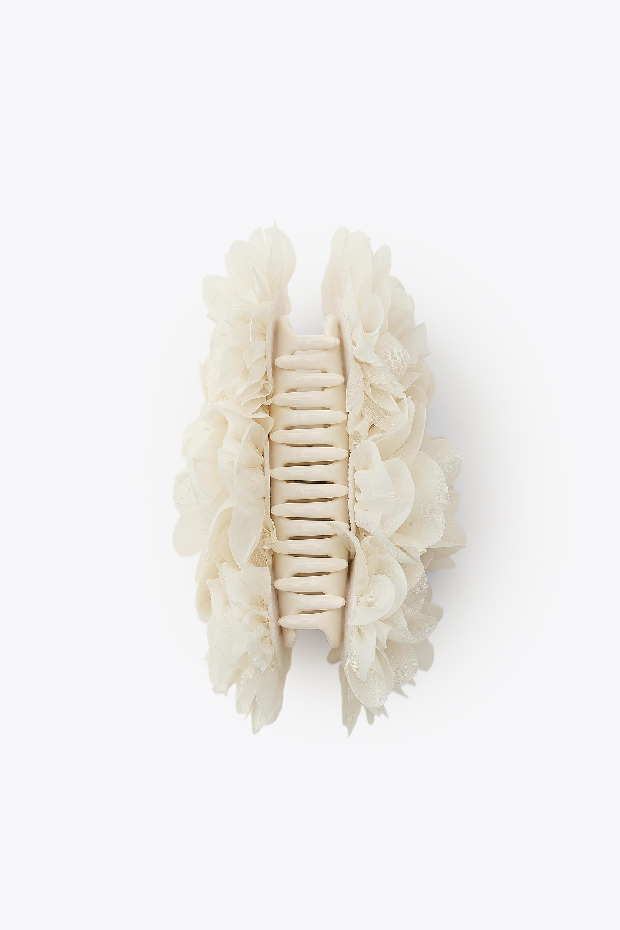 ZARA オーガンザフラワーヘアクリップ 3920/058 オーガンザフラワーヘアクリップ - エクリュ | ZARA Japan / 日本