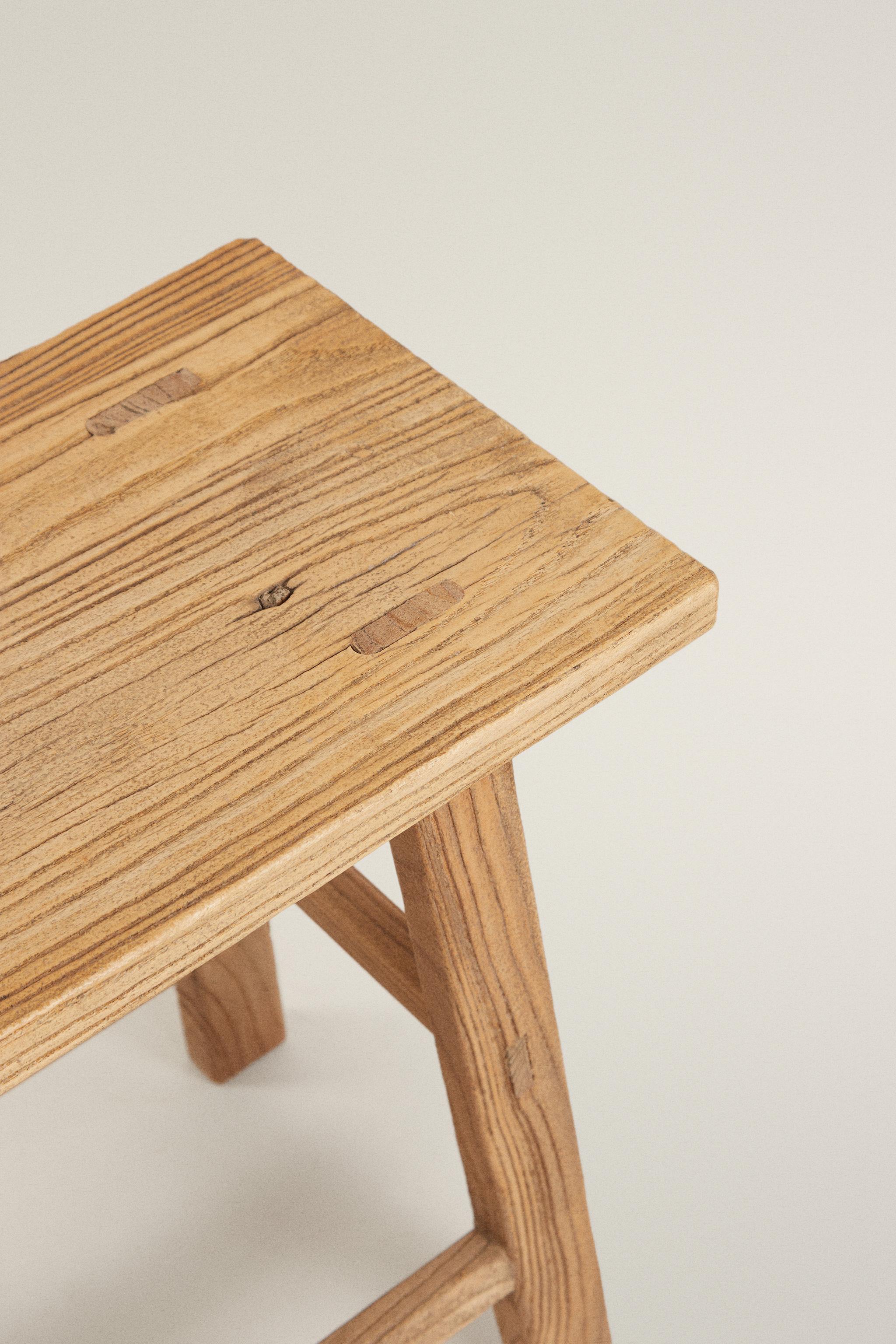 ELM WOOD BENCH