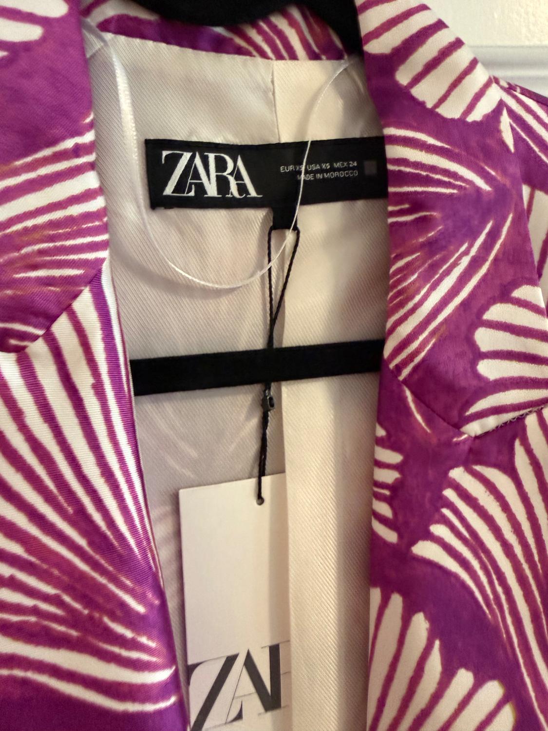 SATIN EFFECT PRINTED BLAZER - Image 3