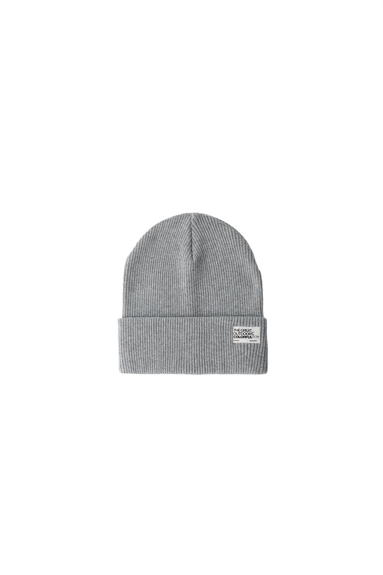 RIBBED KNIT LABEL HAT — Gray