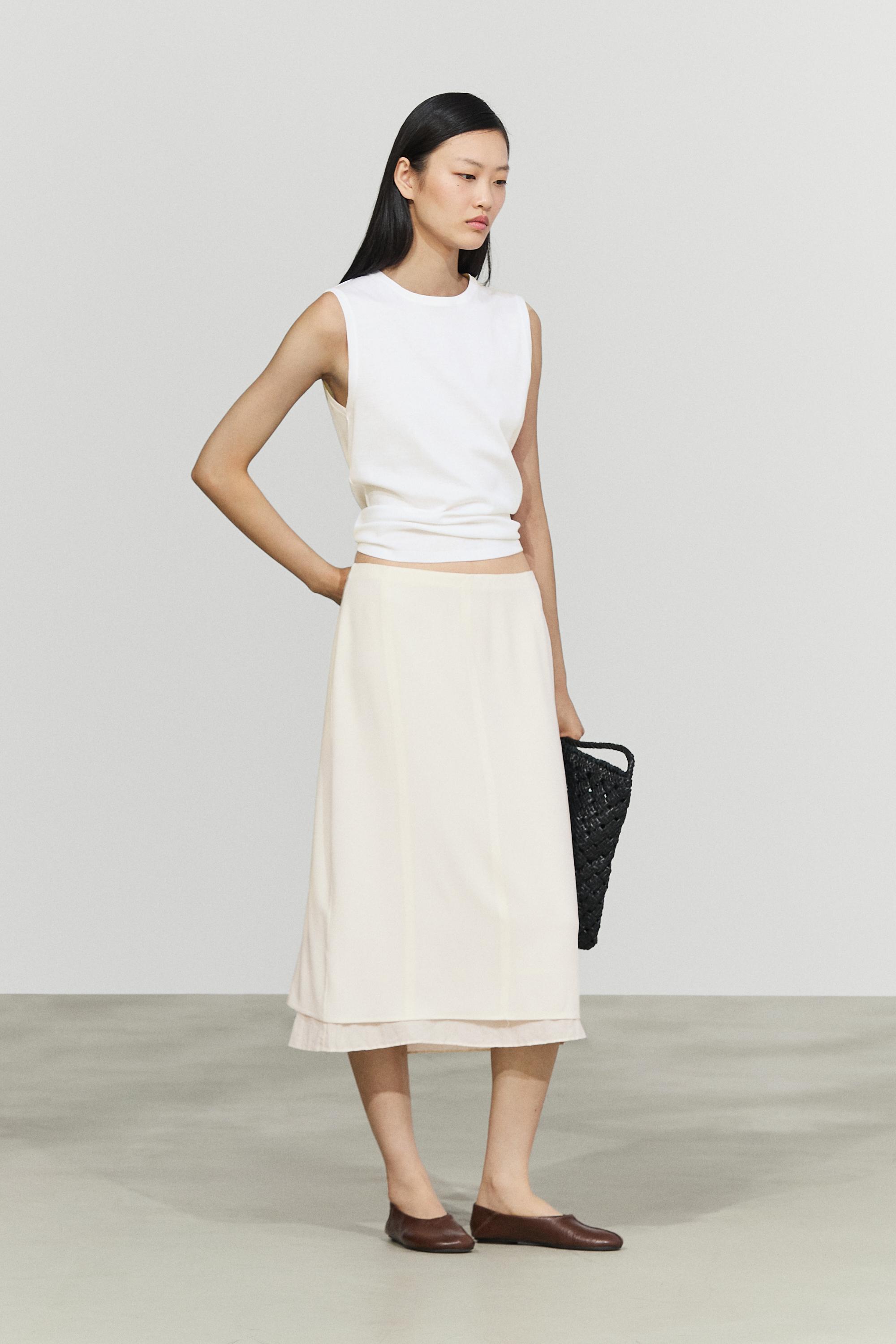 Double-layered midi skirt with seam detail