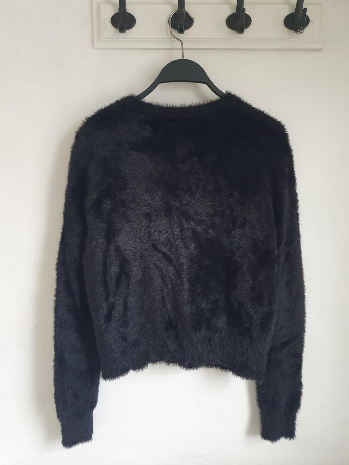 FAUX FUR KNIT CARDIGAN WITH FLORAL BUTTONS - Image 9