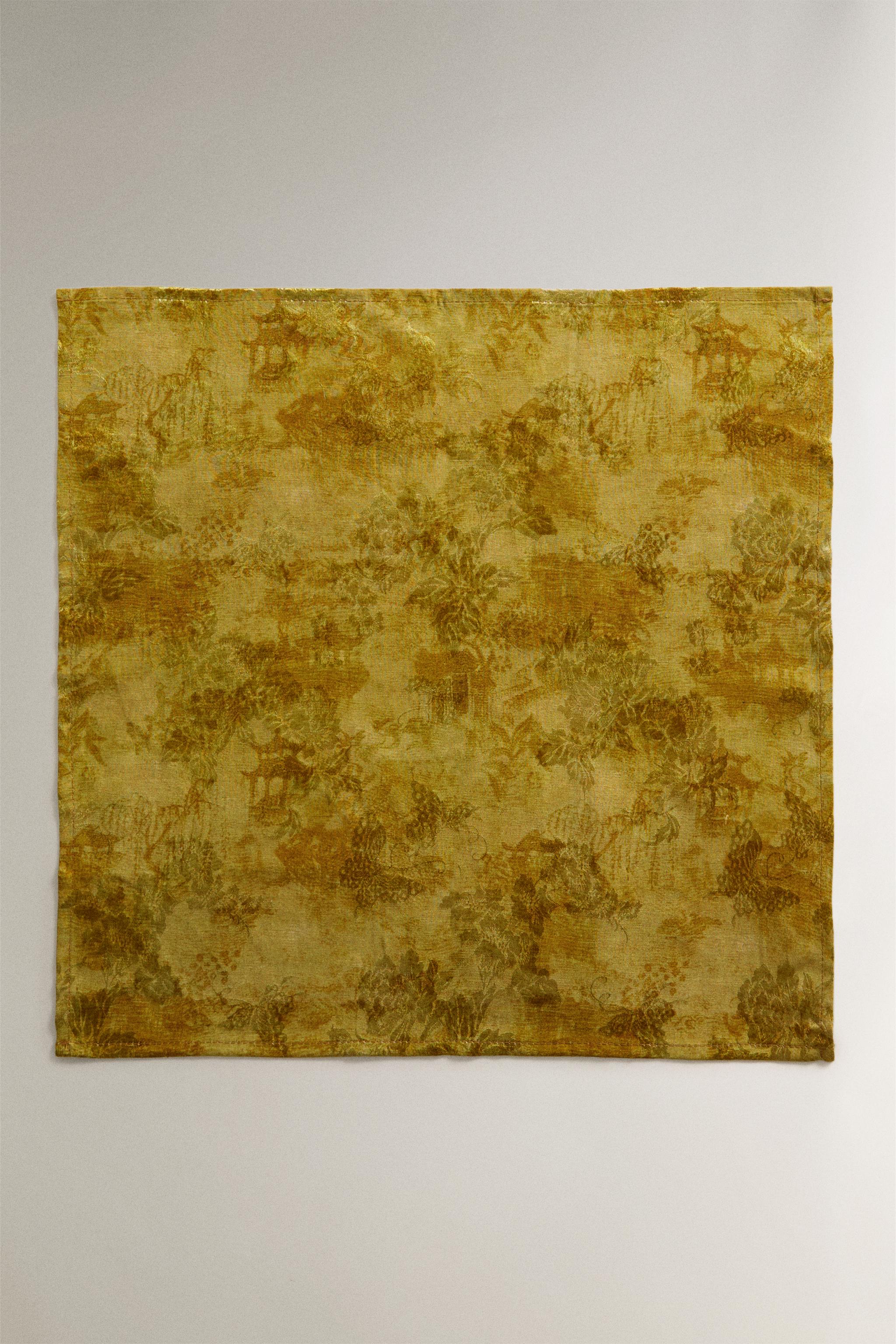 REVERSIBLE SATIN NAPKINS (PACK OF 2) | MARISA BERENSON — Coral