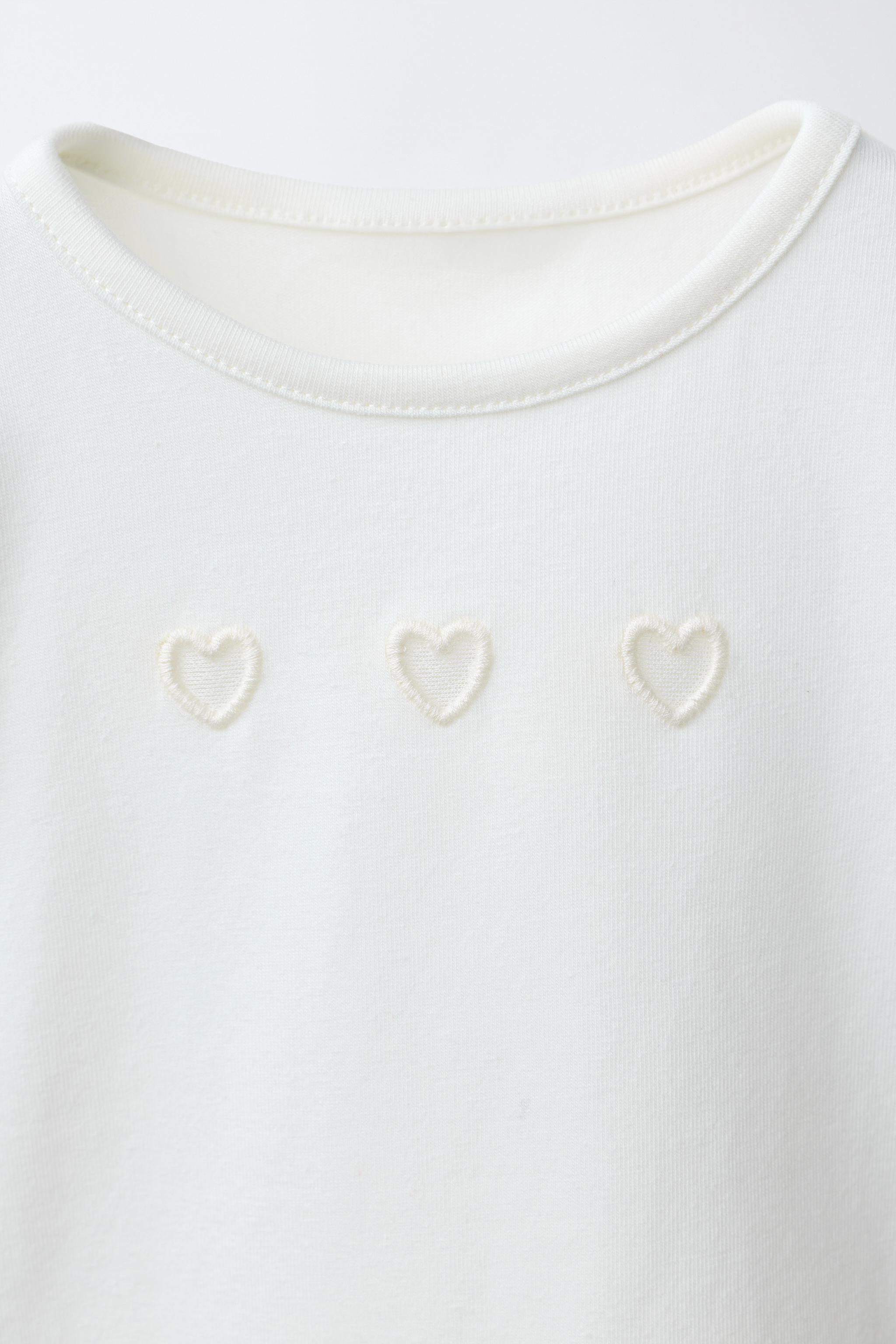 HEART CUT OUT T-SHIRT