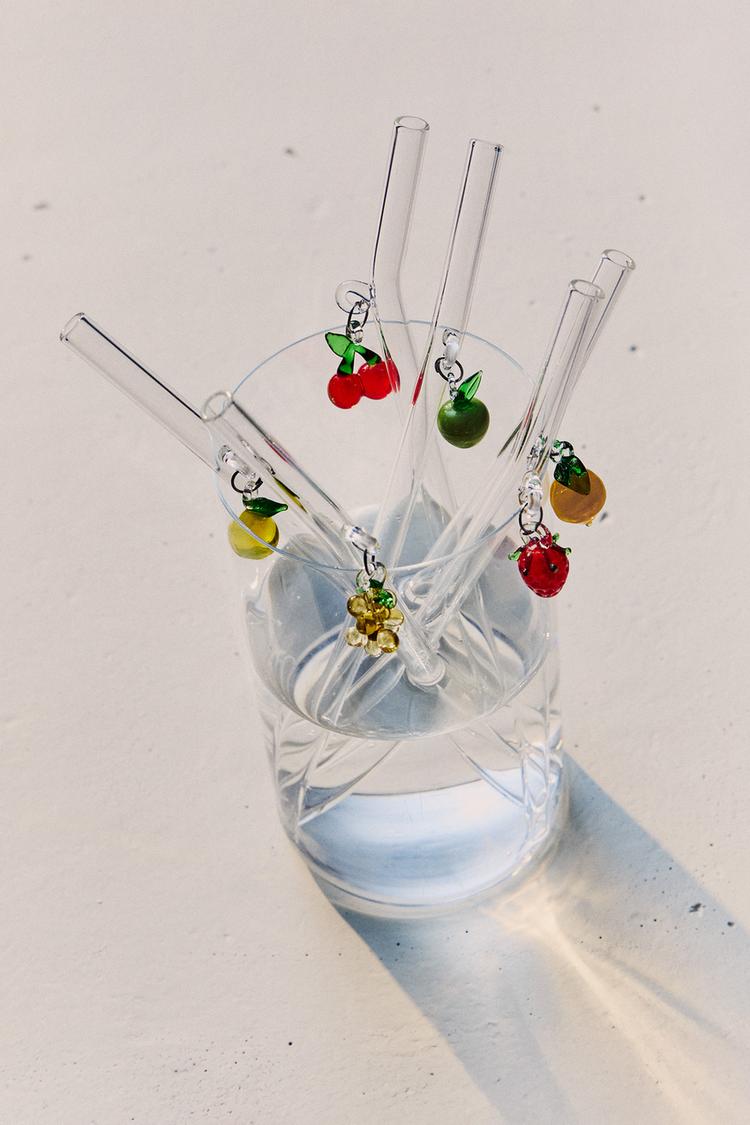 ZARA PACK OF FRUIT BOROSILICATE GLASS STRAWS (PACK OF 6)