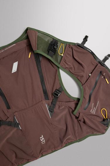 GILET SPORTIF 15L - Bordeaux de Zara - Image 4