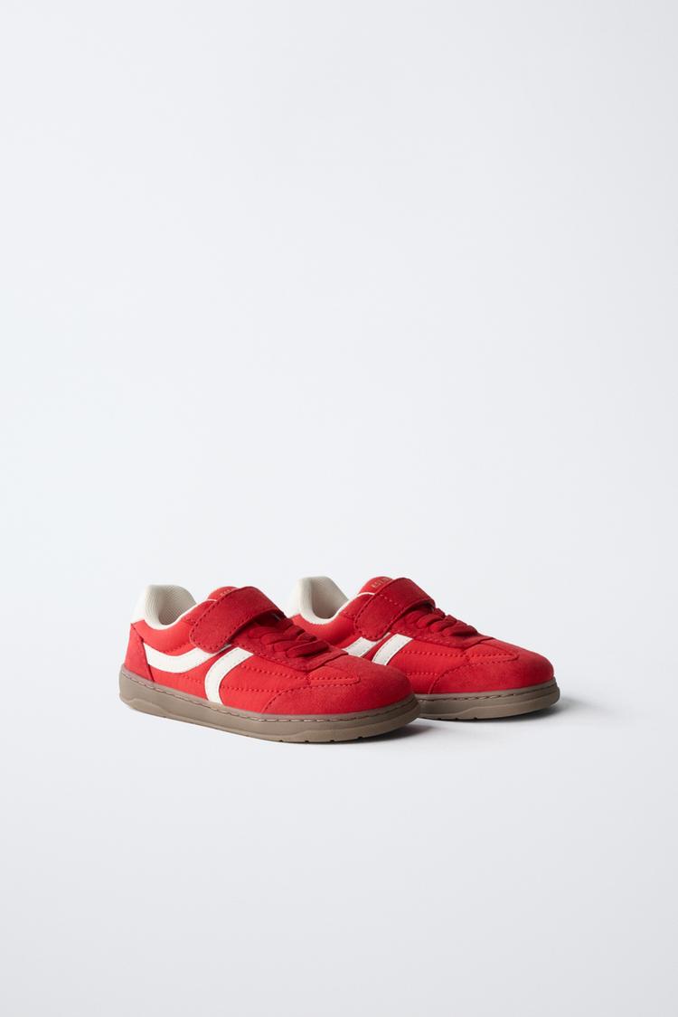 Plimsolls descalzos 2