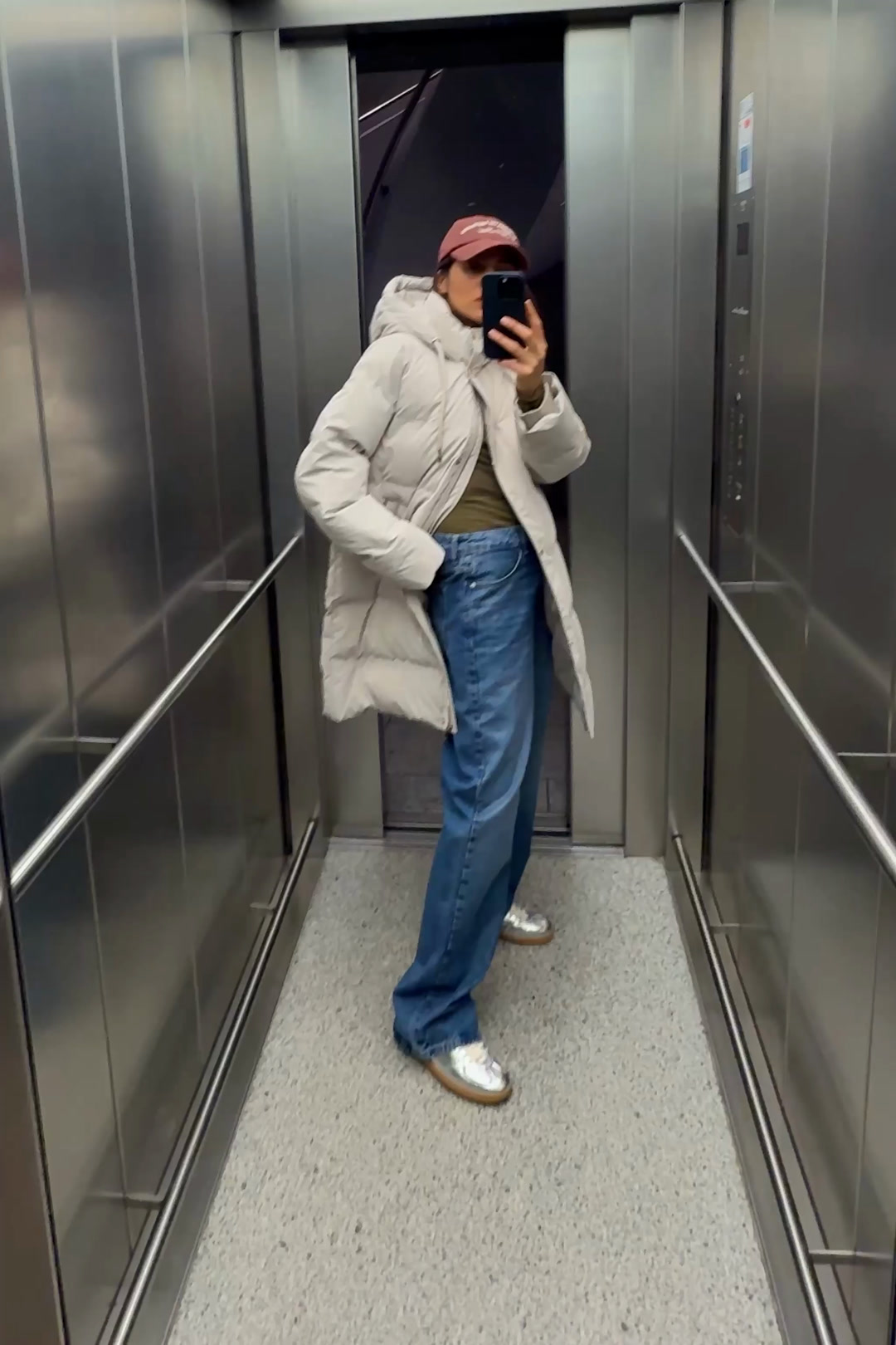 WINDPROOF フード付きキルティングアノラック - カーキ | ZARA