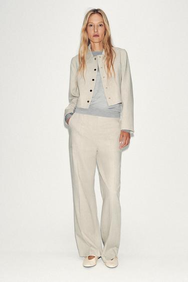 جاكيت بغرزات راجعة - رمل الخاص بـ Zara