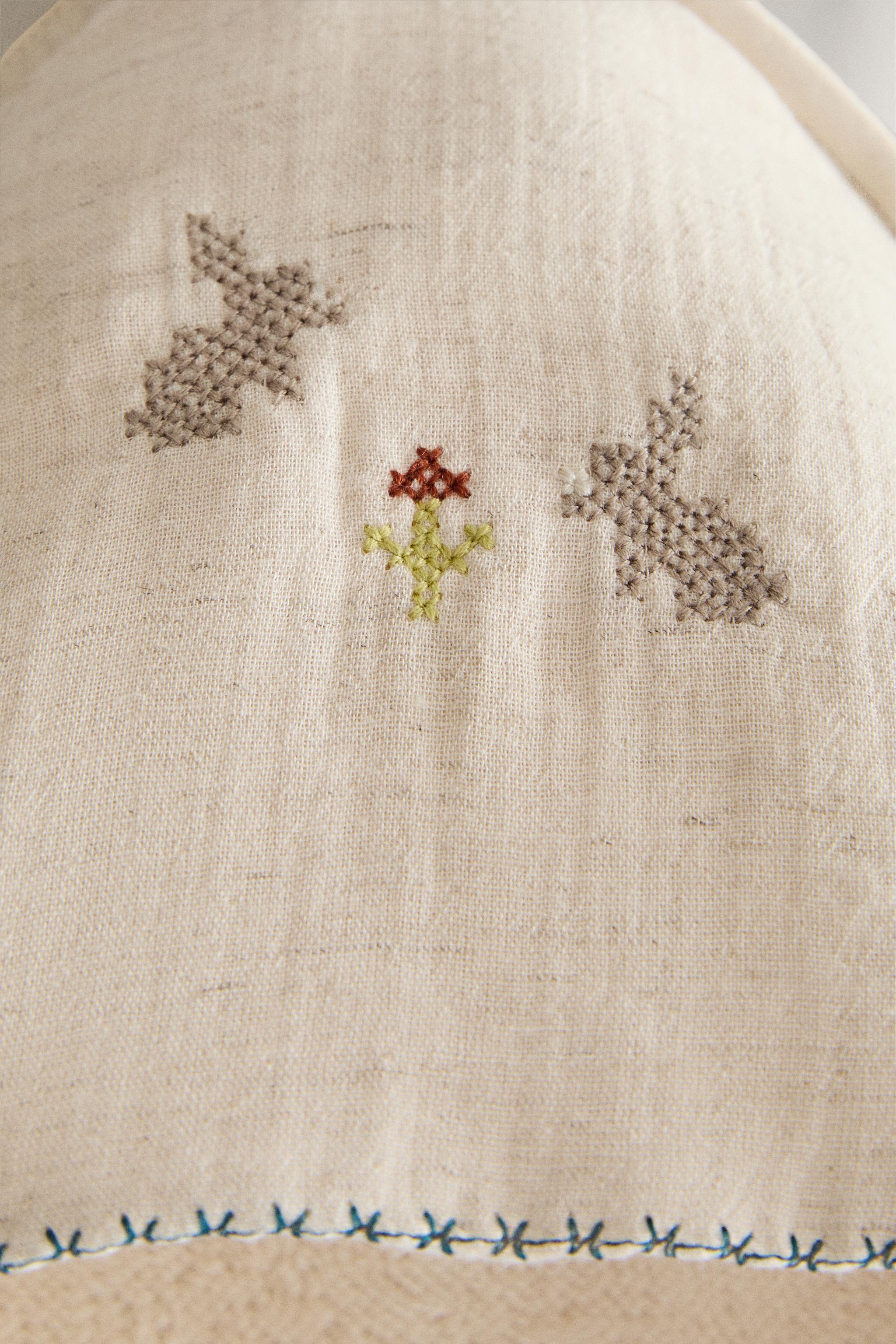 Детские полотенца Zara EMBROIDERED HOODED BABY — фото 4